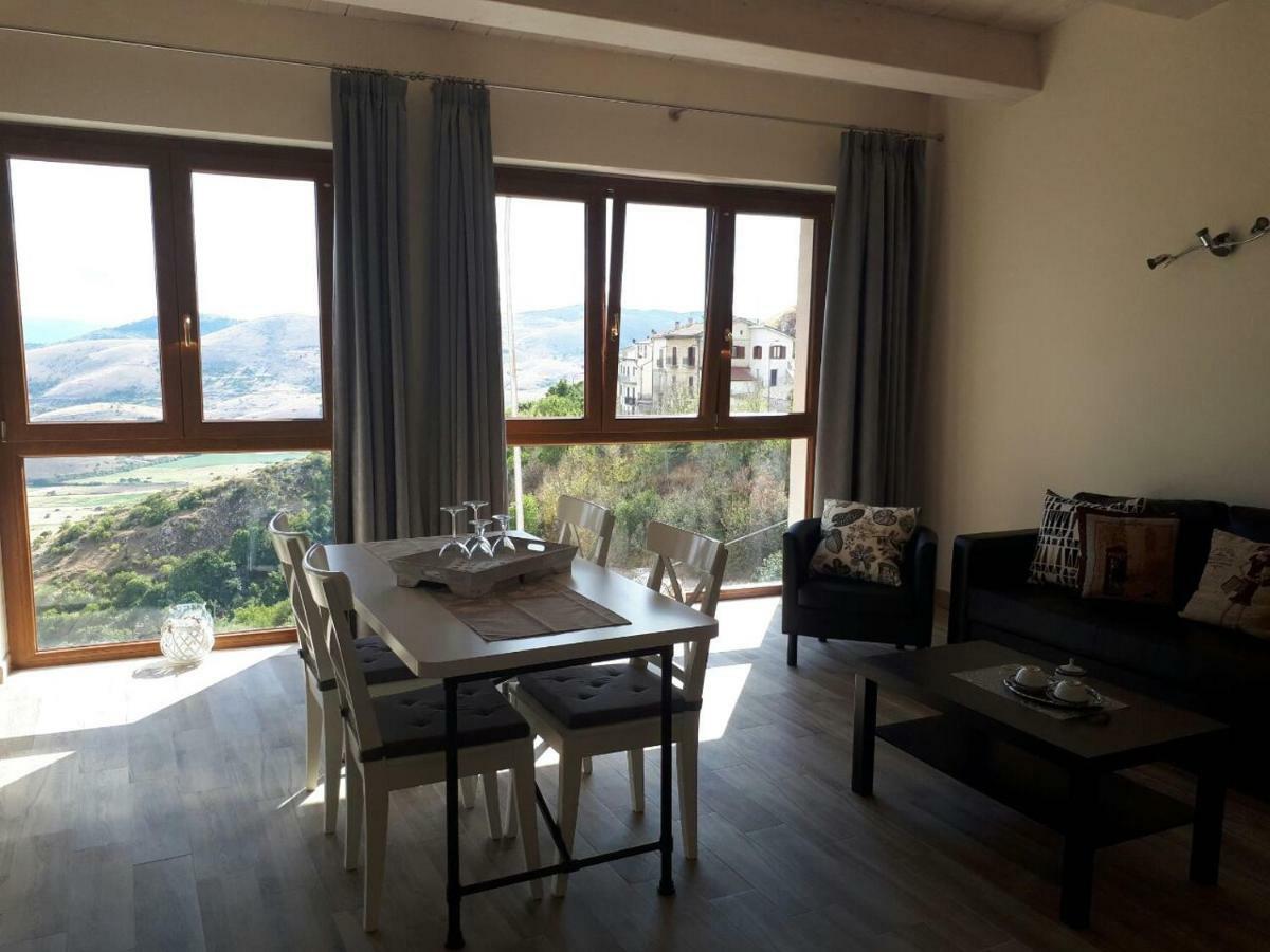 Appartamenti Raggio Di Sole Castel del Monte  Εξωτερικό φωτογραφία